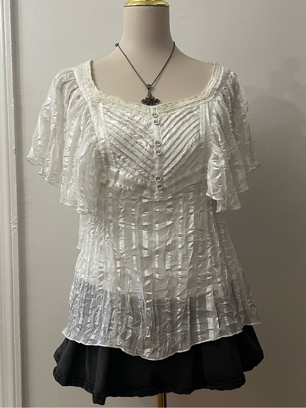 XOXO Ivory Ruffled Pintuck Button Front Blouse - Picture 2 of 4